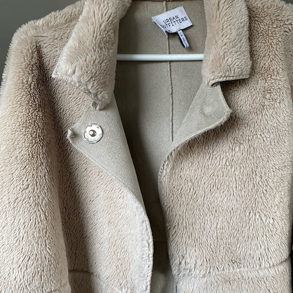 Urban Outfitters Reversible Jacket - Picture 4 of 6